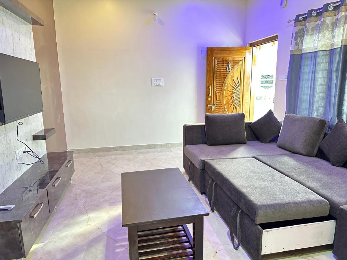 Anthara Service Apartments Belur  Exterior foto